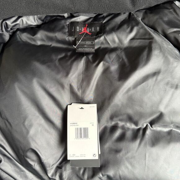 Jordan Essential Loose Fit Down Fill Puffer Jacket Black Womens 3XL New - Picture 6 of 11